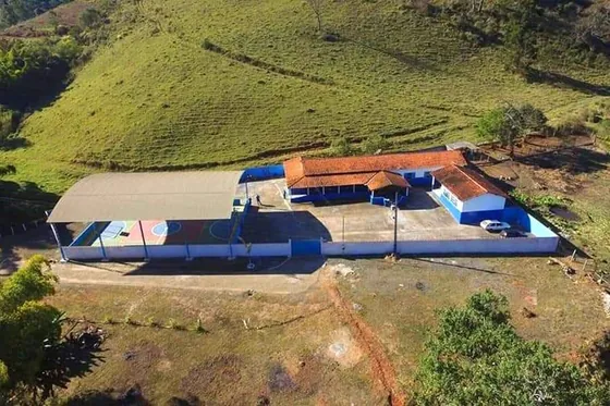 Vista aérea da estrutura e área externa