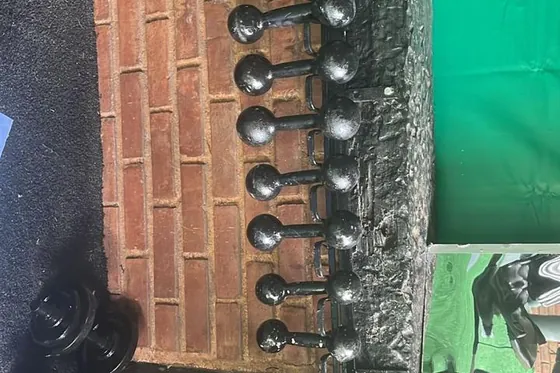 Clínica de reabilitação em Araxá - MG Equipamentos de musculação em suporte