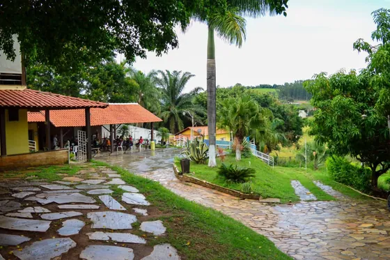 Clínica de reabilitação em Bom Despacho - MG Jardim e área ao ar livre